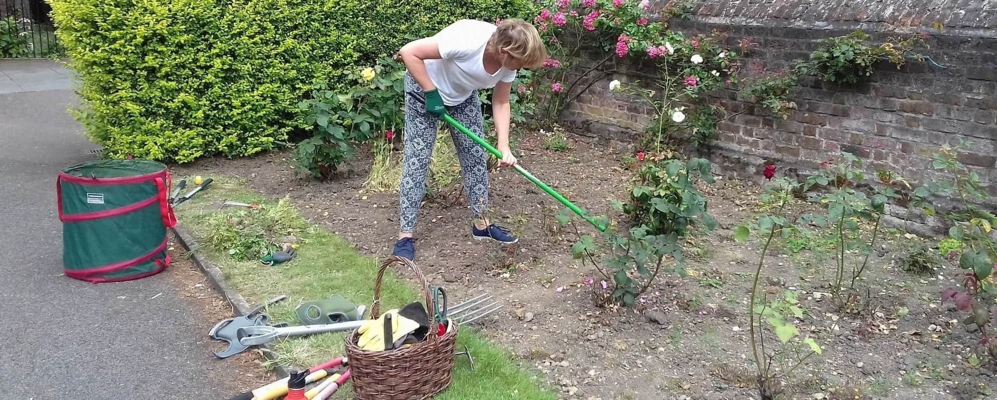 Work in the church garden